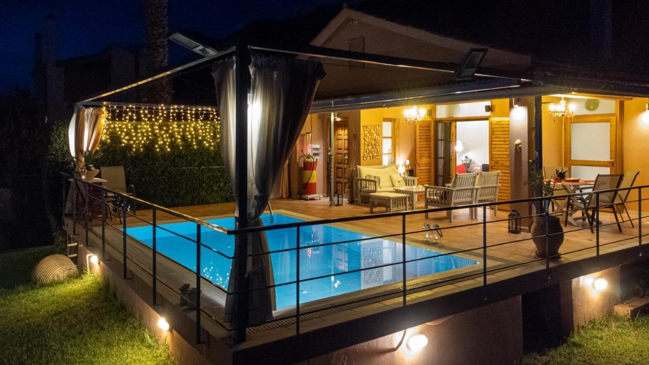Cozy Small Smart Villa With Private Pool Mikri Mantineia Kalamata Eksteriør billede